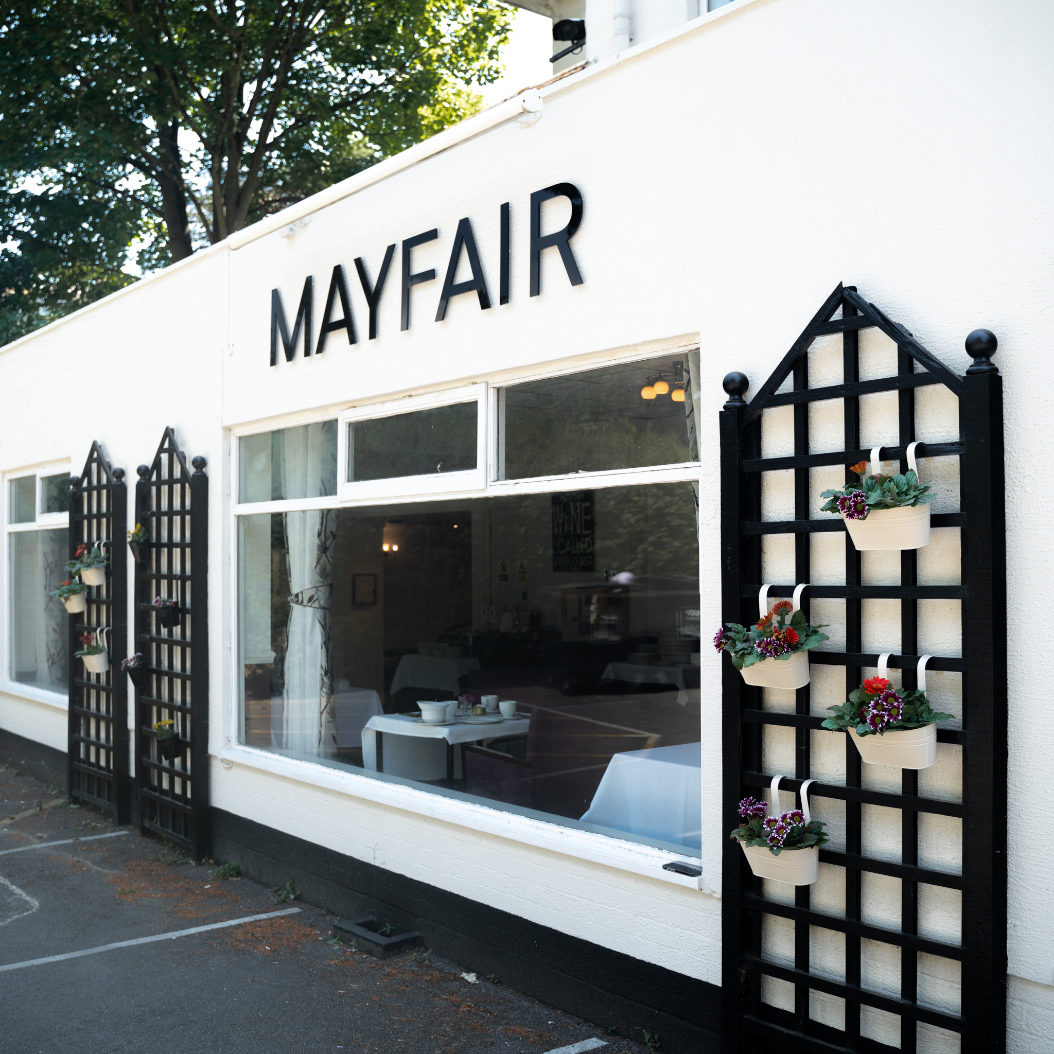 Mayfair-02.jpg